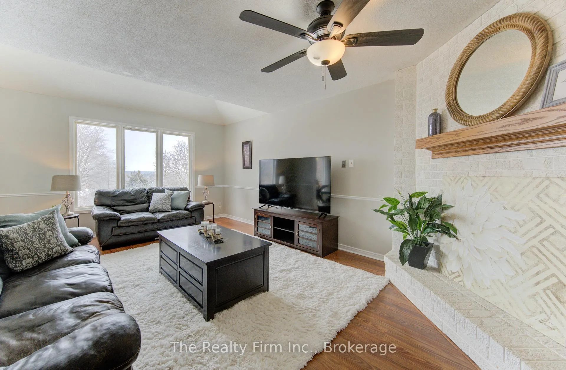 Photo 19 of 224 Brembel Court, Kitchener — HOMEH