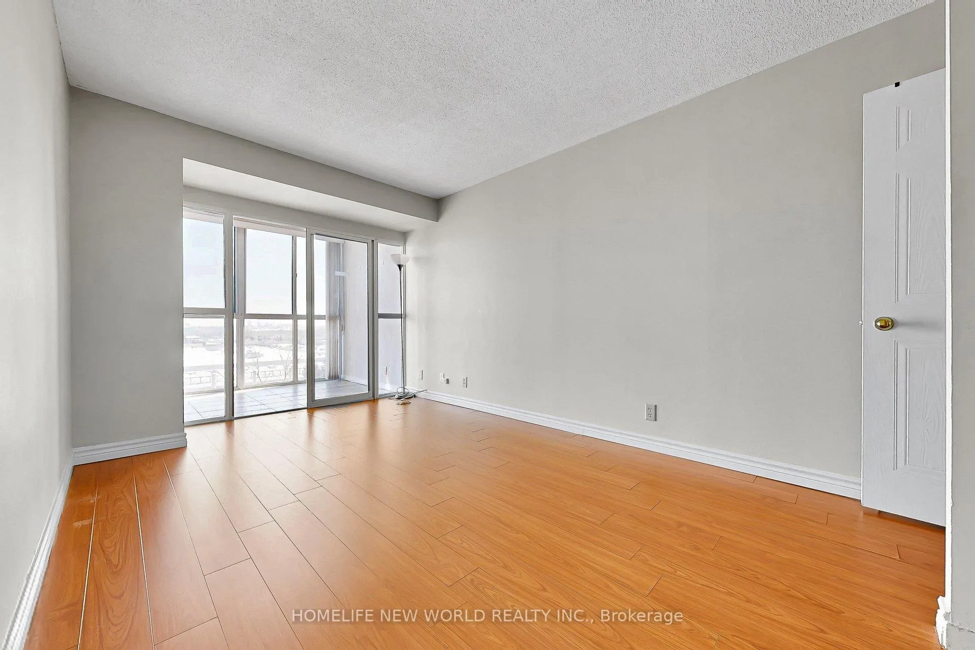 Photo 23 of Unit 712, 1665 Pickering Parkway, Pickering, Village East — HOMEH