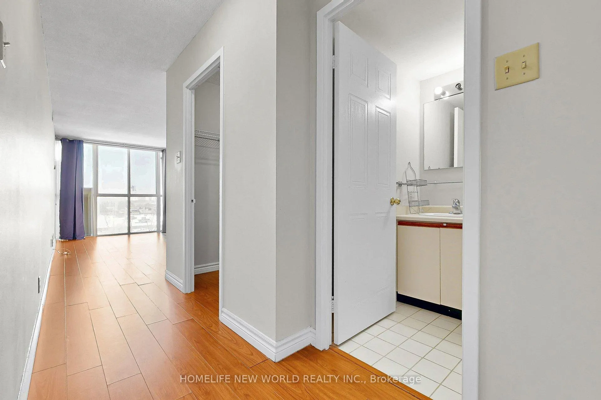 Photo 26 of Unit 712, 1665 Pickering Parkway, Pickering, Village East — HOMEH