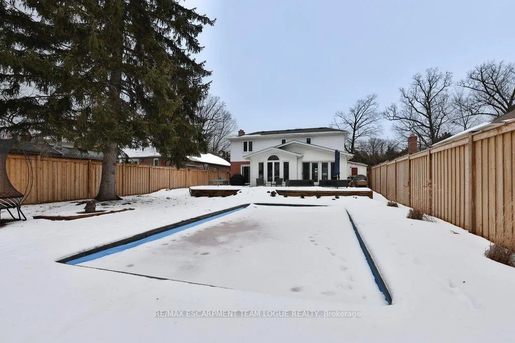 Photo 34 of 2016 Headon Forest Drive, Burlington, Headon — HOMEH
