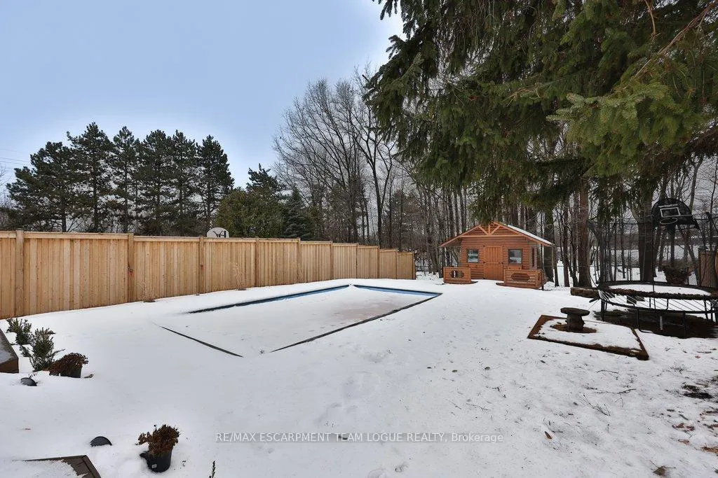Photo 35 of 2016 Headon Forest Drive, Burlington, Headon — HOMEH