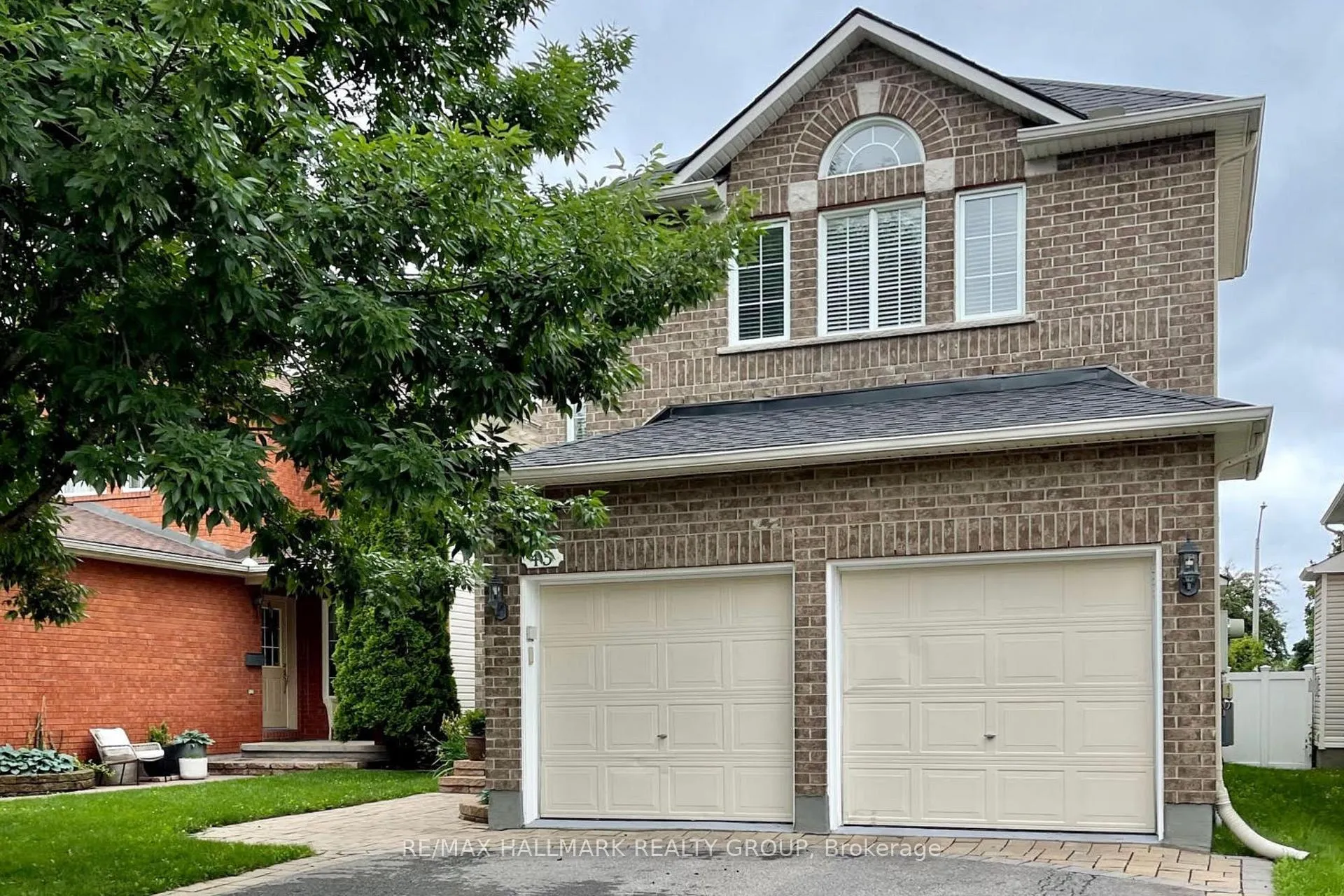Photo 2 of 45 Rialto Way, Ottawa, Hunt Club Park/Greenboro — HOMEH