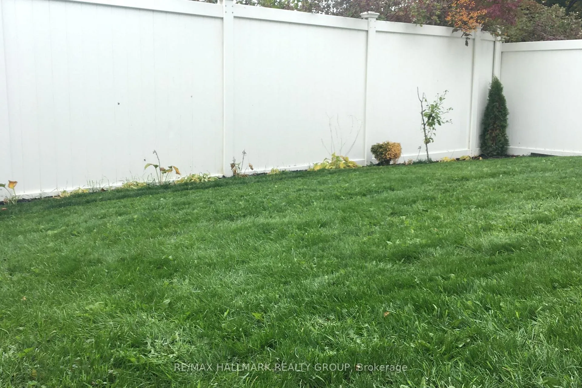 Photo 27 of 45 Rialto Way, Ottawa, Hunt Club Park/Greenboro — HOMEH