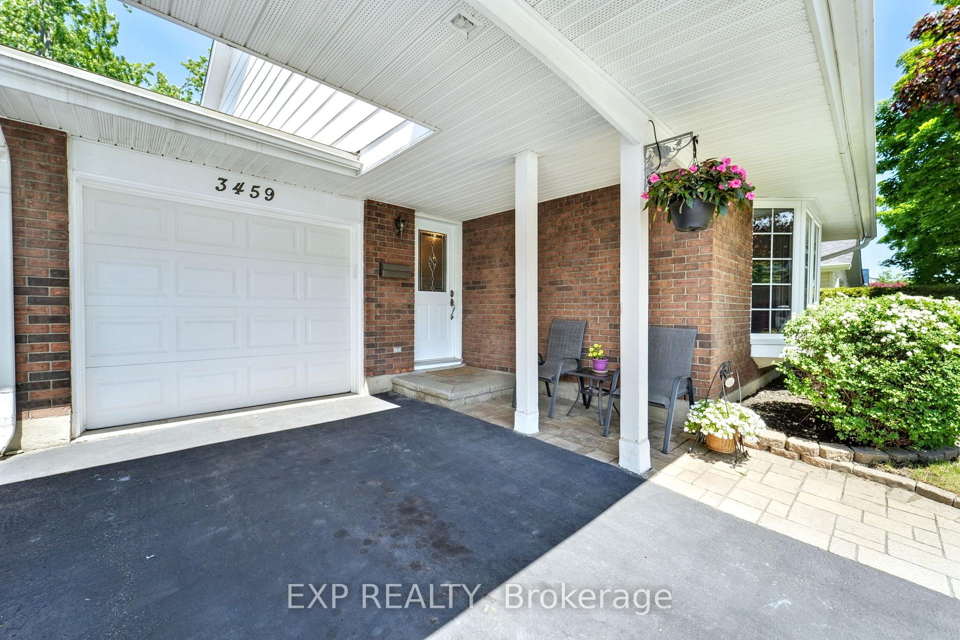 Photo 5 of 3459 Southgate Road, Ottawa, South Keys — HOMEH