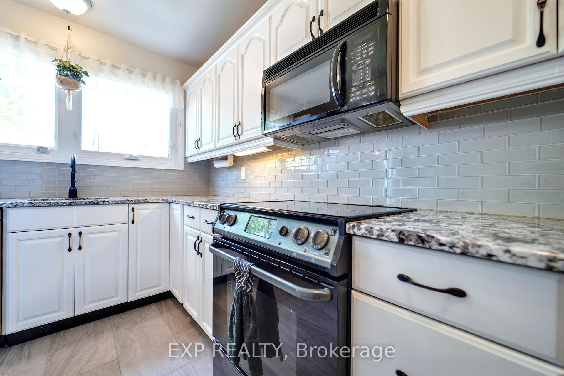 Photo 11 of 3459 Southgate Road, Ottawa, South Keys — HOMEH