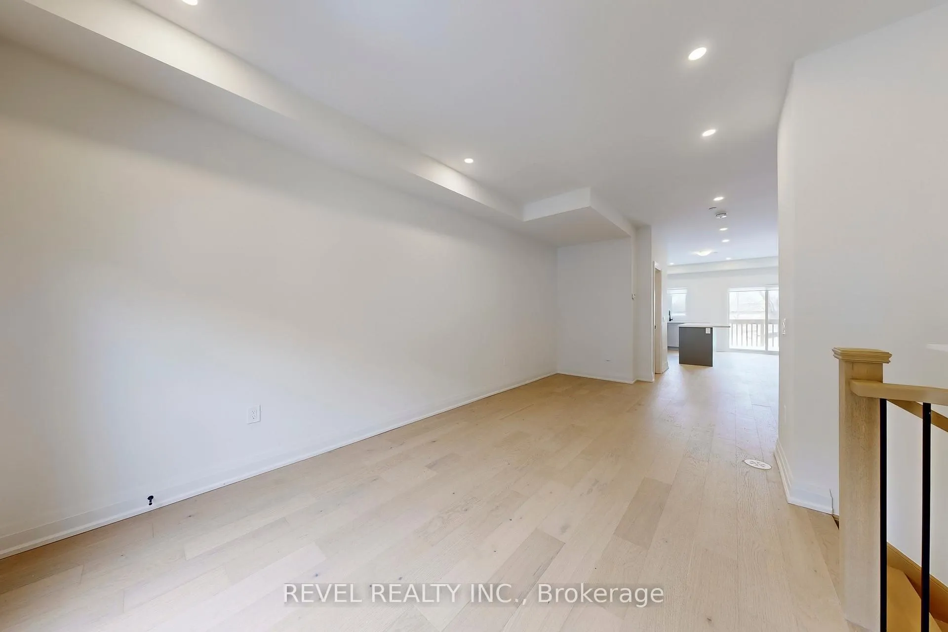 Photo 7 of 18 Marret Lane, Clarington, Newcastle — HOMEH