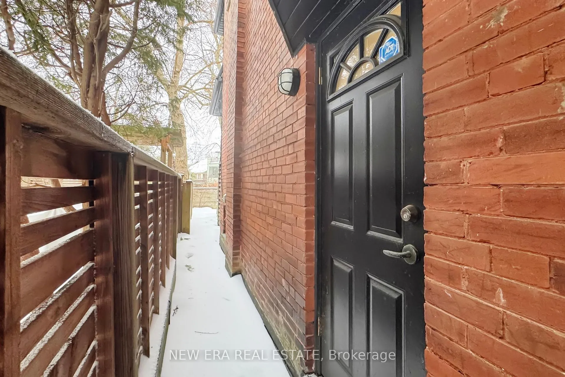 Photo 22 of 17 Summerhill Gardens, Toronto, Rosedale-Moore Park — HOMEH