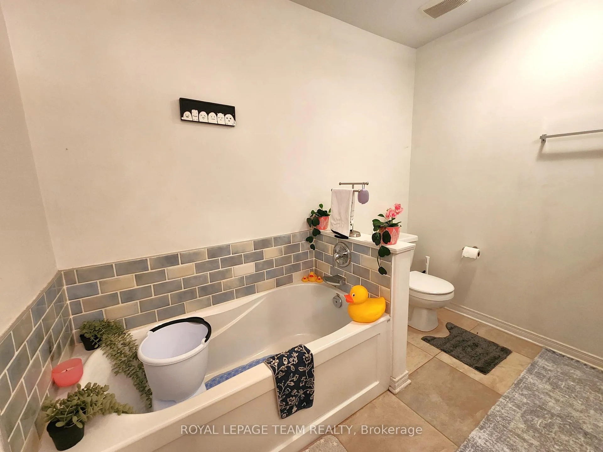 Photo 14 of 1312 Halton Terrace, Ottawa, Kanata - Morgan's Grant/South March — HOMEH