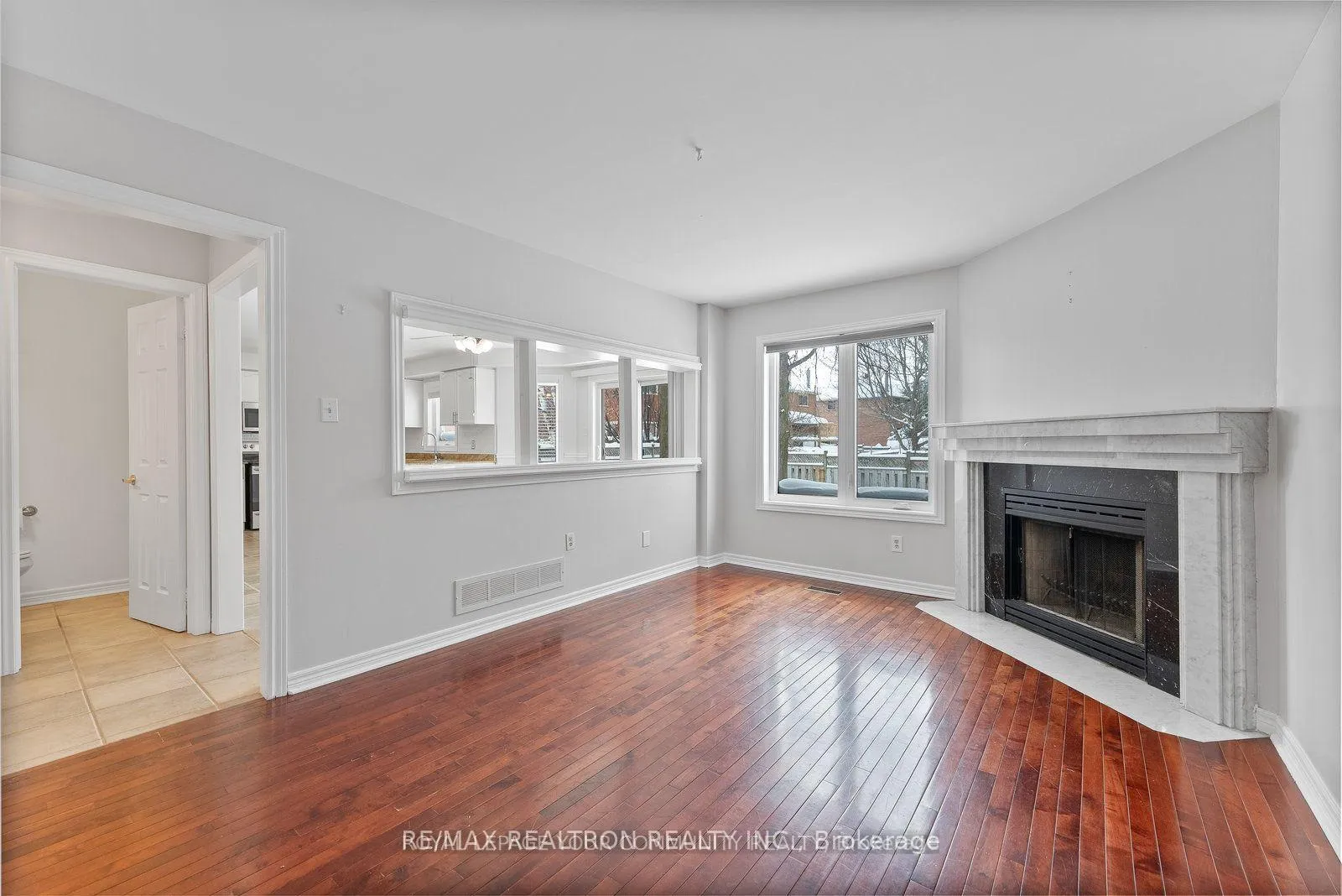 Photo 15 of 115 James Street, Barrie, Ardagh — HOMEH