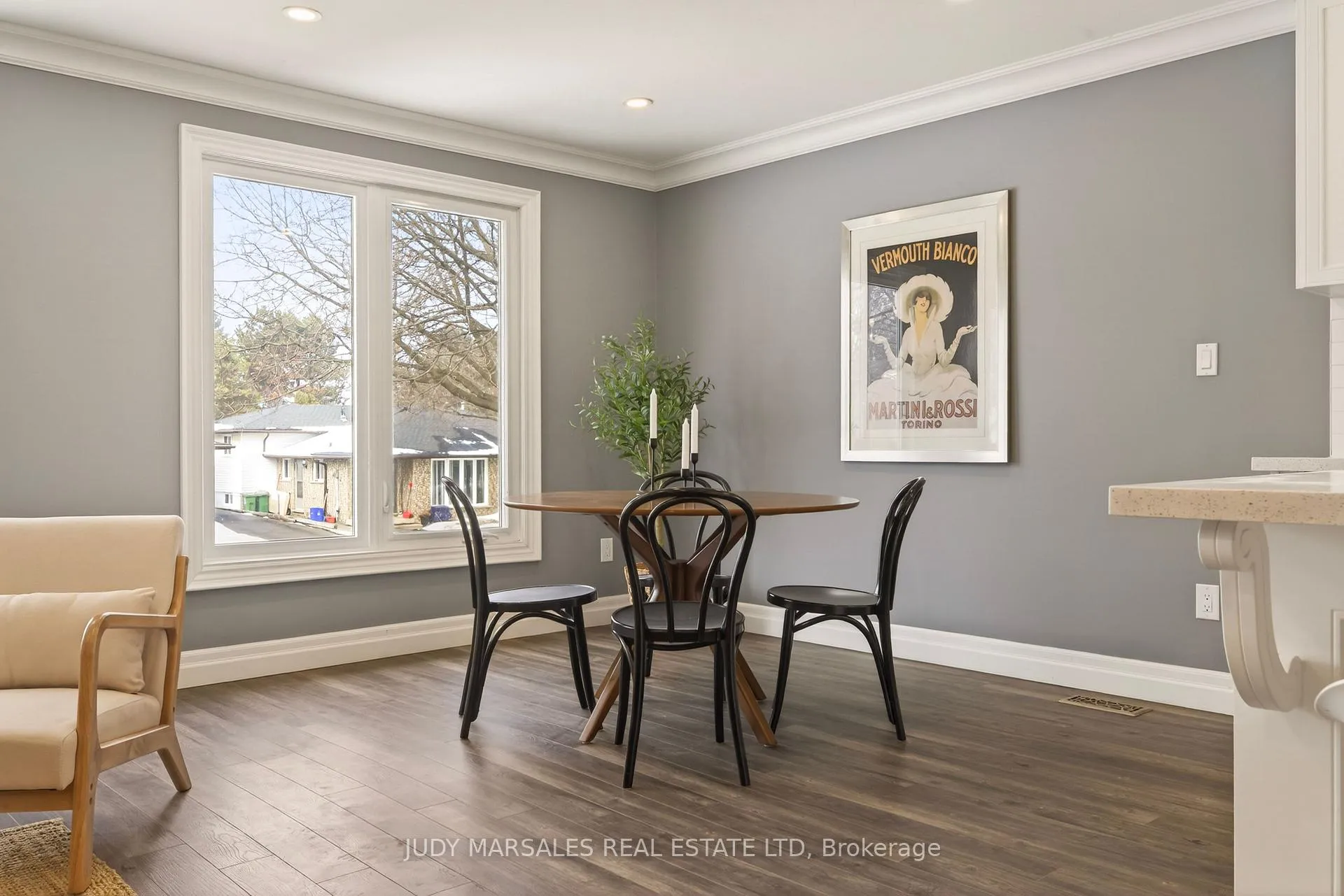 Photo 8 of 51 Fonthill Road, Hamilton, Fessenden — HOMEH