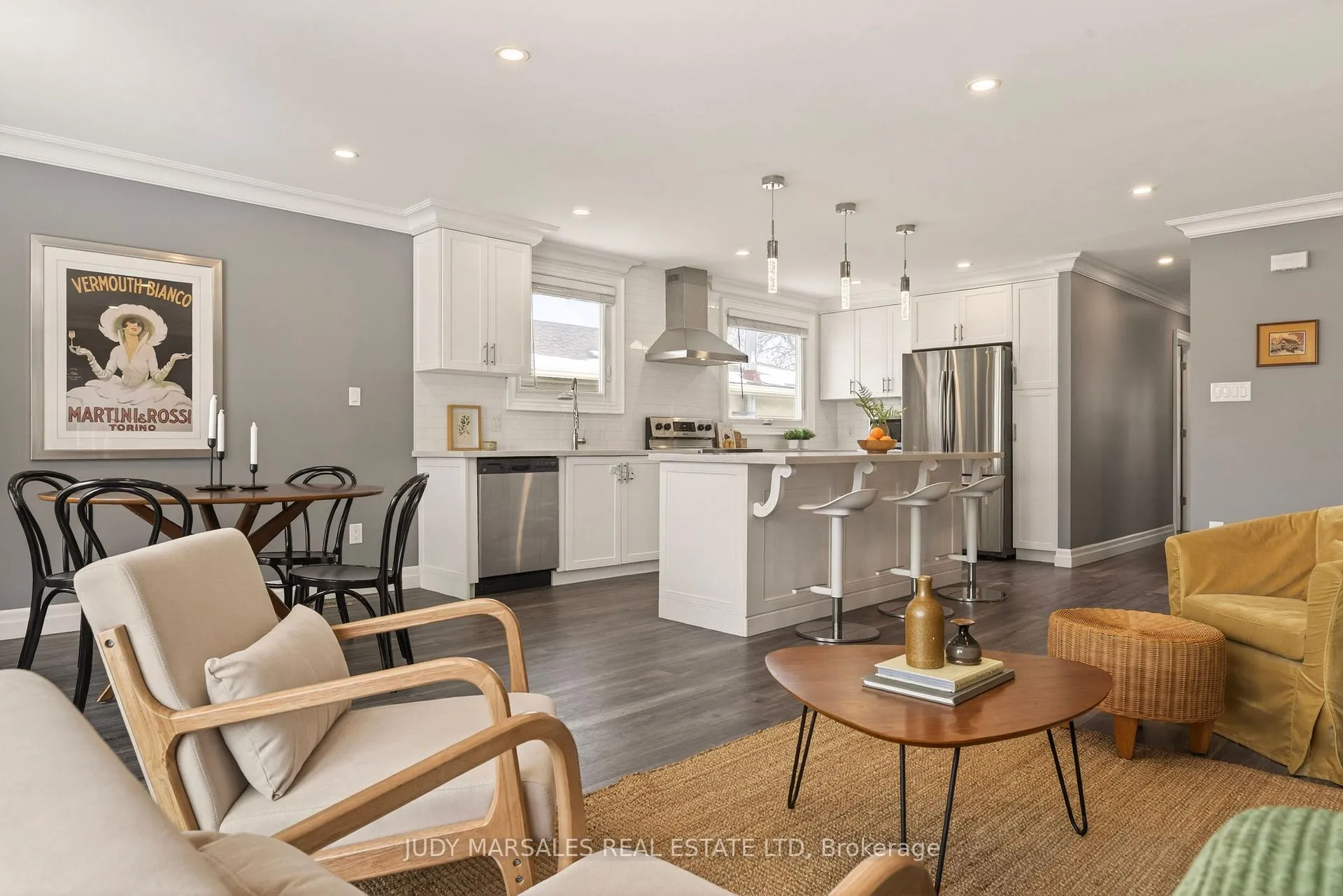 Photo 10 of 51 Fonthill Road, Hamilton, Fessenden — HOMEH