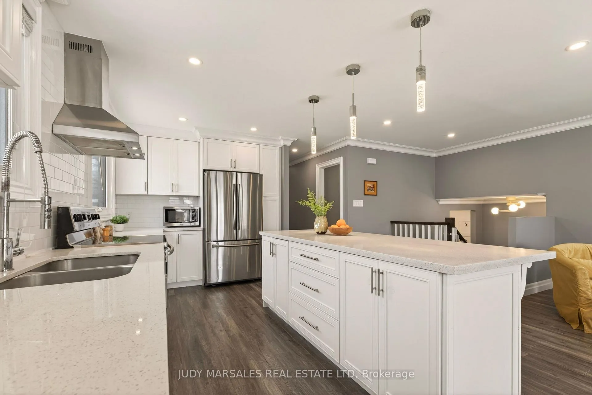 Photo 13 of 51 Fonthill Road, Hamilton, Fessenden — HOMEH