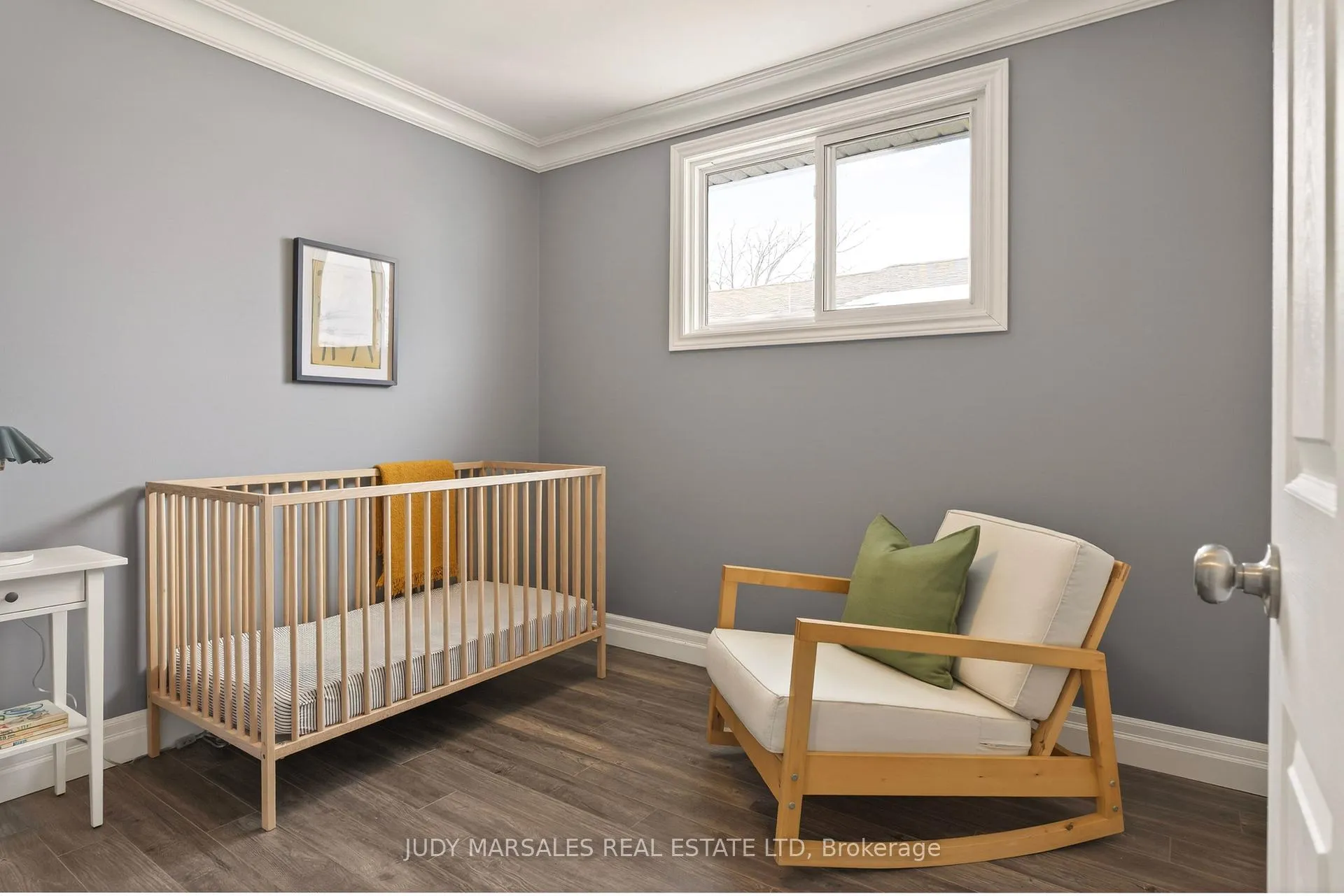 Photo 24 of 51 Fonthill Road, Hamilton, Fessenden — HOMEH