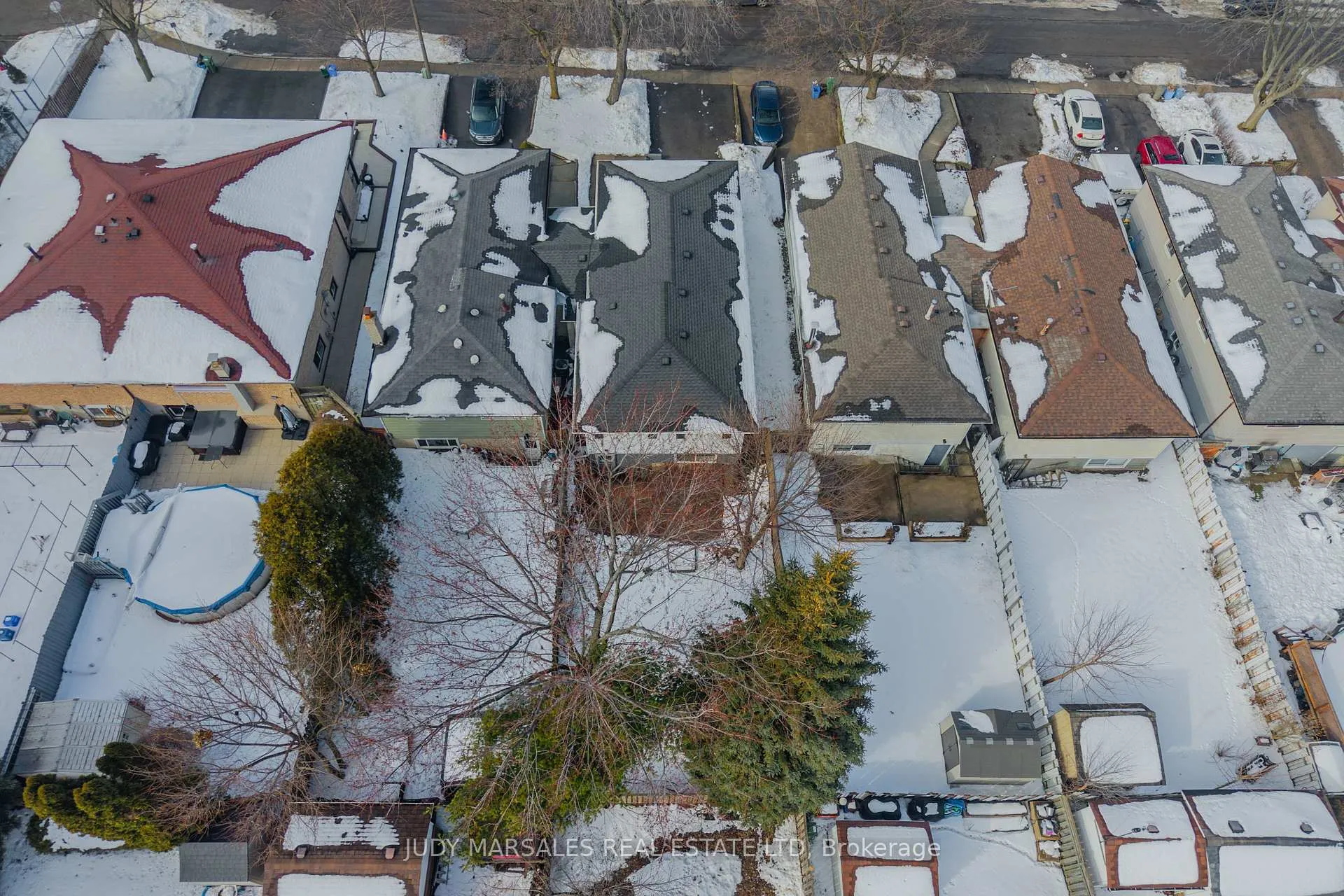 Photo 41 of 51 Fonthill Road, Hamilton, Fessenden — HOMEH