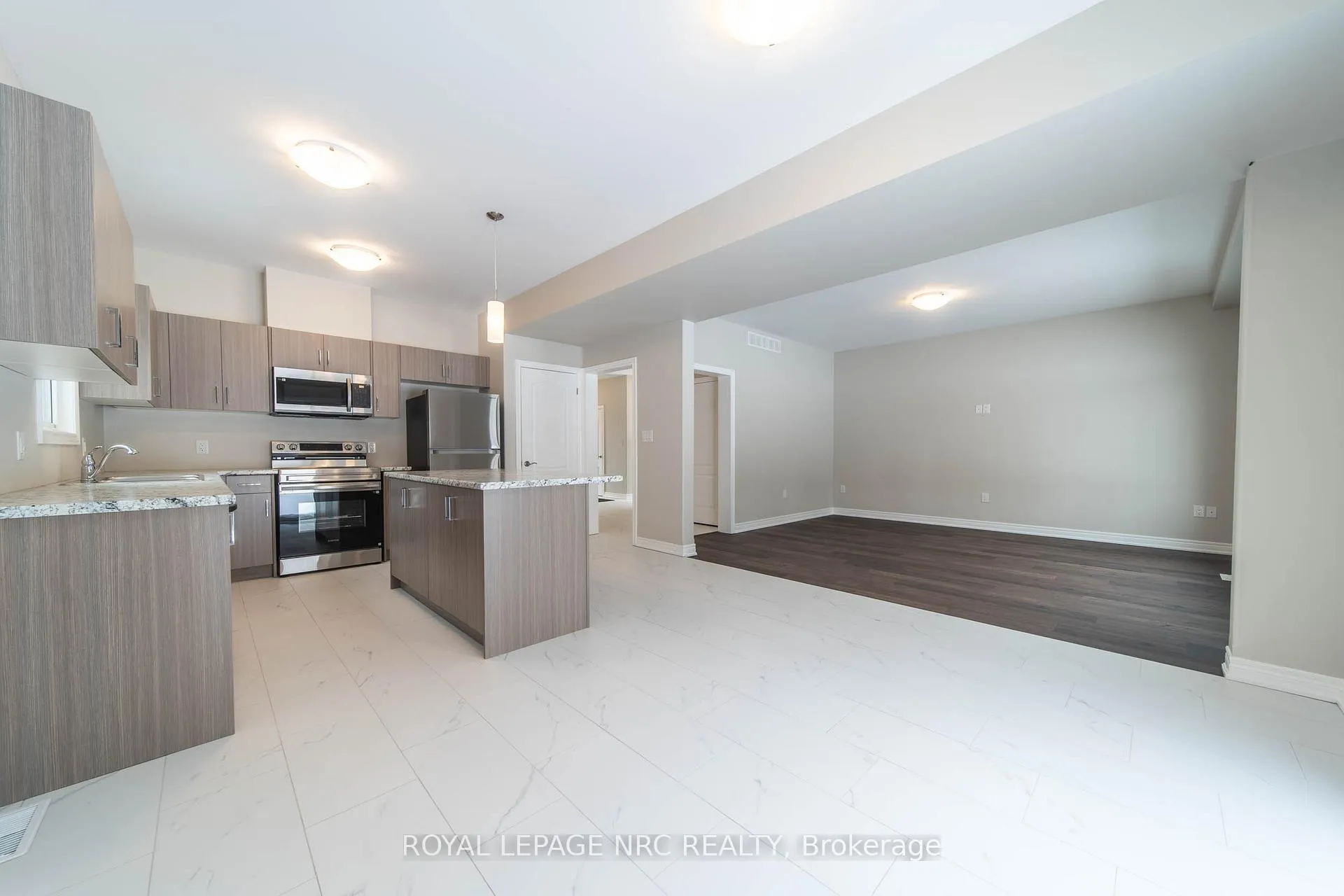 Photo 8 of 91 Willson Drive, Thorold, Hurricane/Merrittville — HOMEH