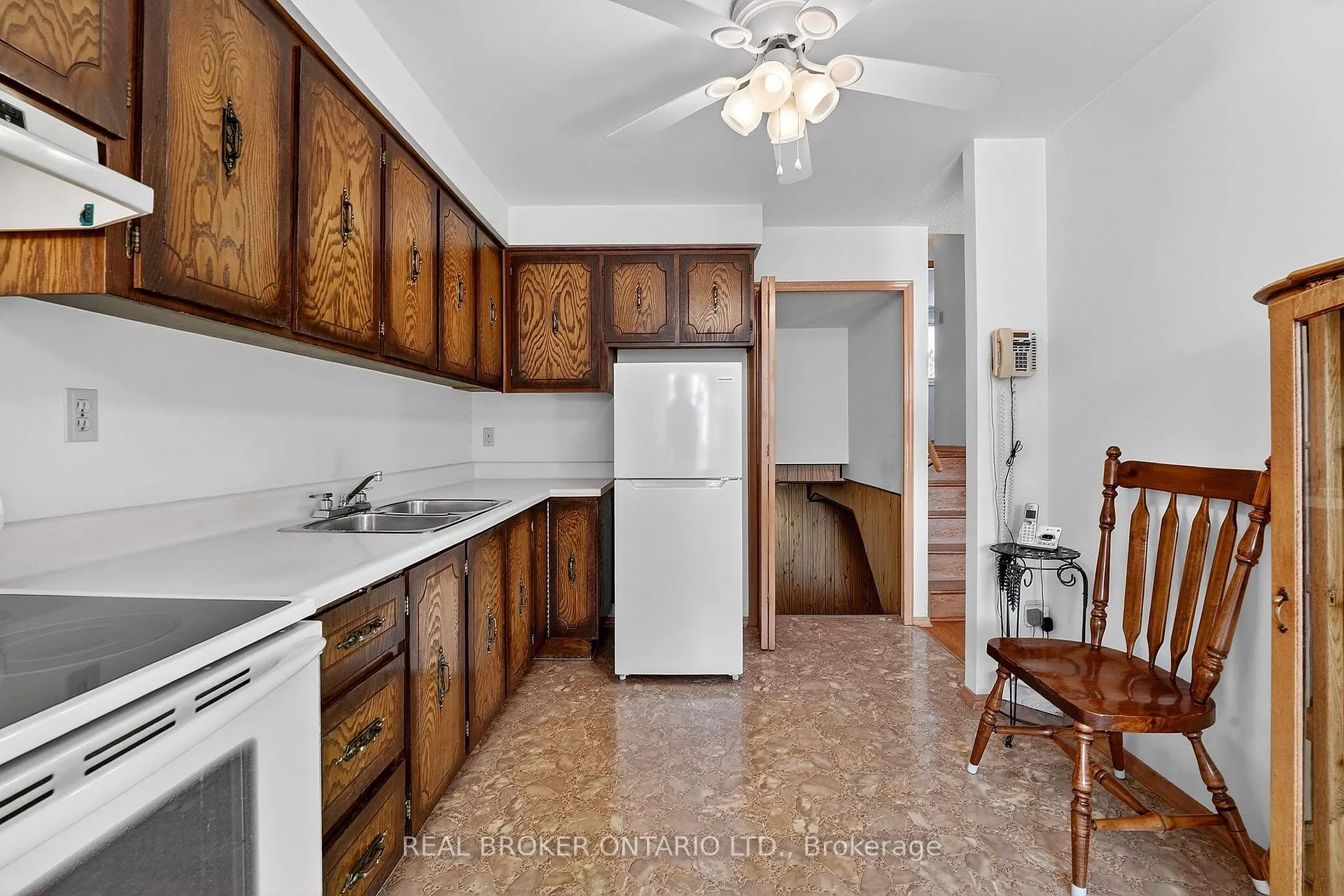 Photo 20 of 18 Fairway Drive, Hamilton, Vincent — HOMEH