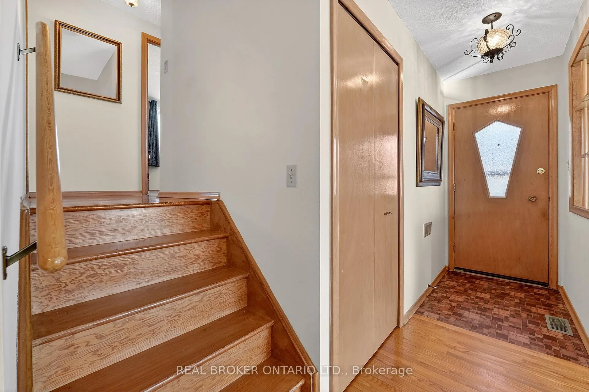 Photo 22 of 18 Fairway Drive, Hamilton, Vincent — HOMEH