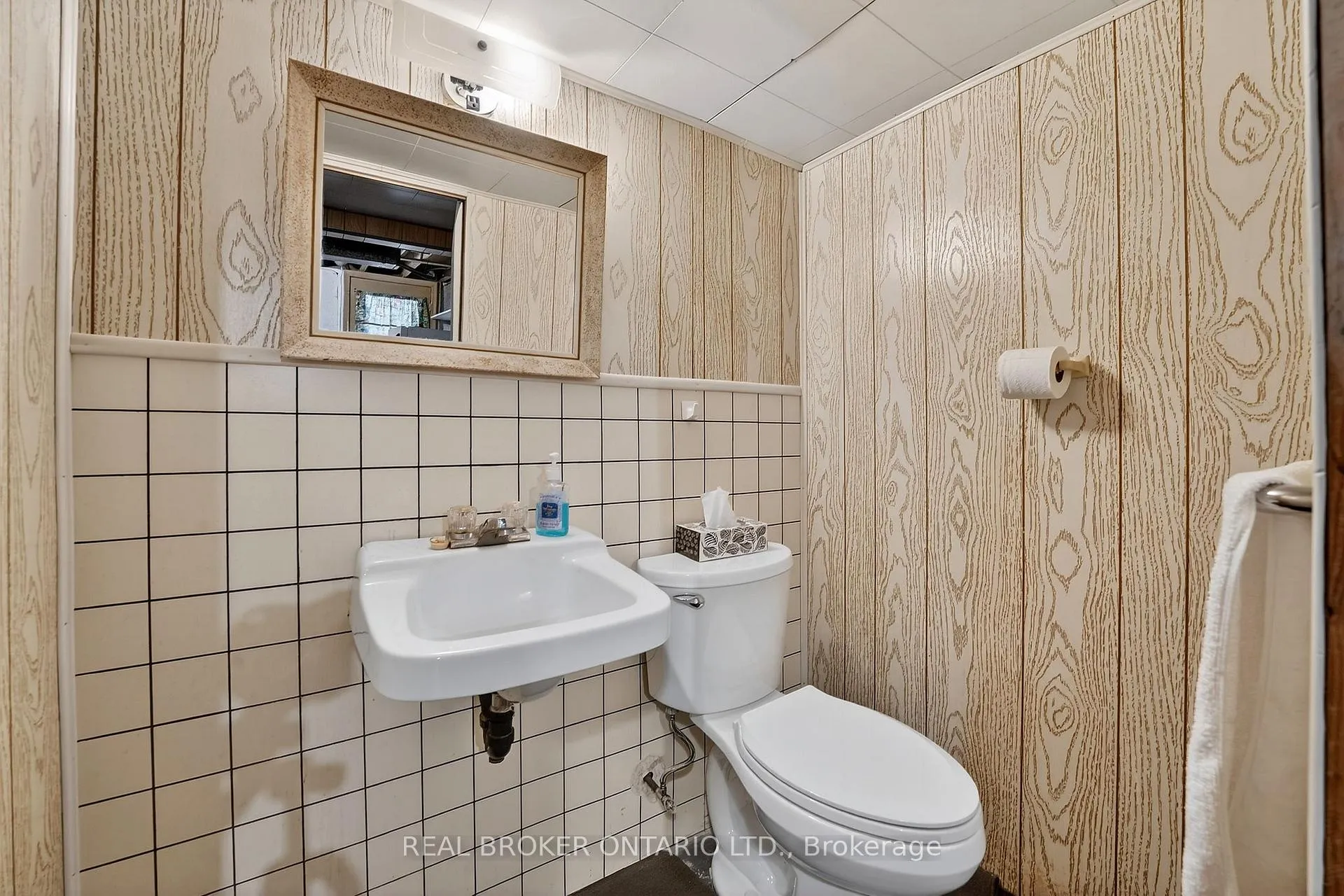 Photo 32 of 18 Fairway Drive, Hamilton, Vincent — HOMEH