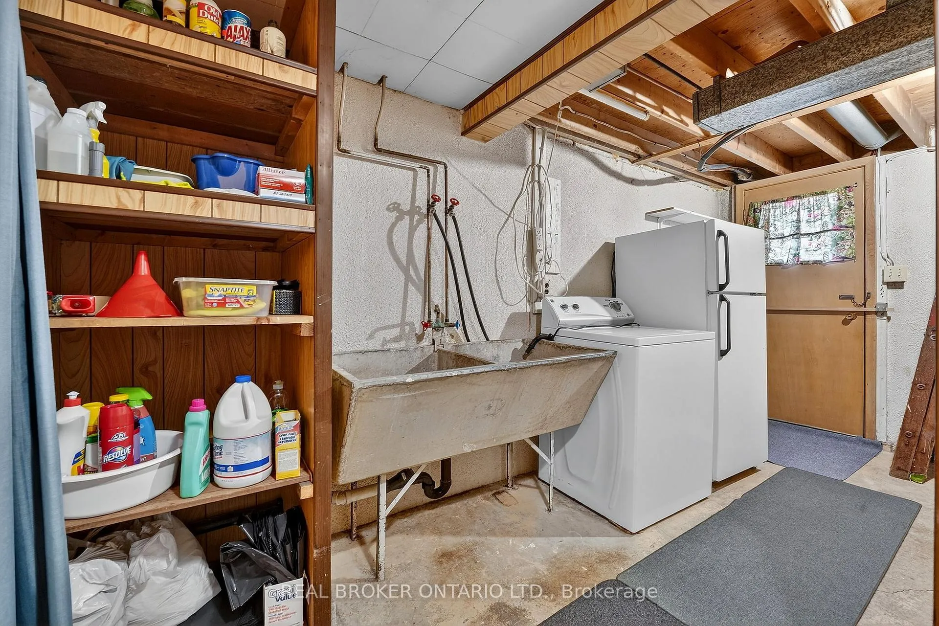 Photo 37 of 18 Fairway Drive, Hamilton, Vincent — HOMEH