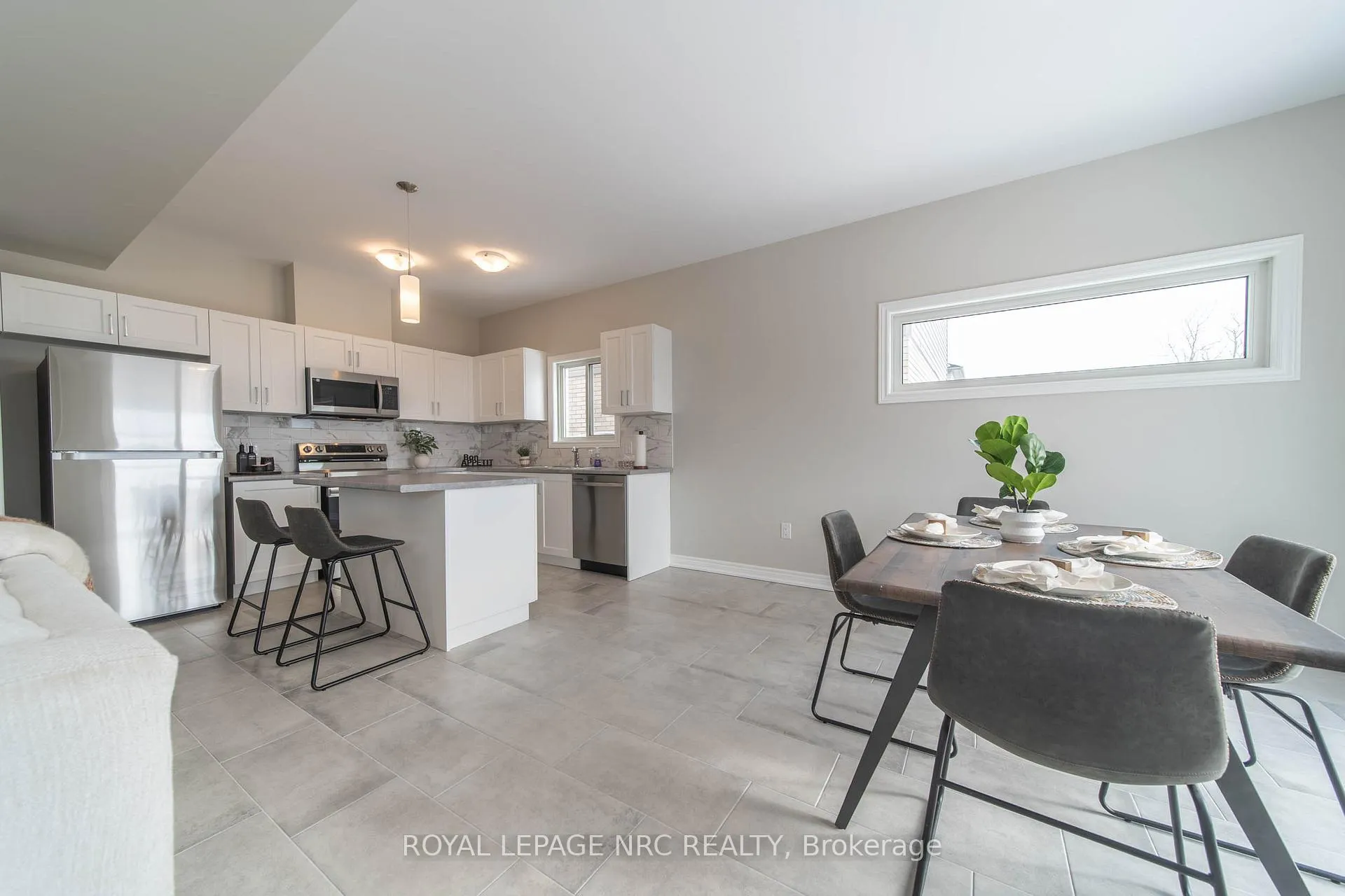 Photo 8 of 56 Willson Drive, Thorold, Hurricane/Merrittville — HOMEH