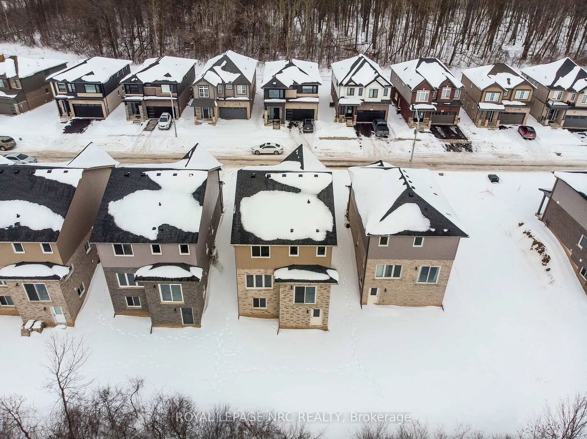 Photo 26 of 56 Willson Drive, Thorold, Hurricane/Merrittville — HOMEH
