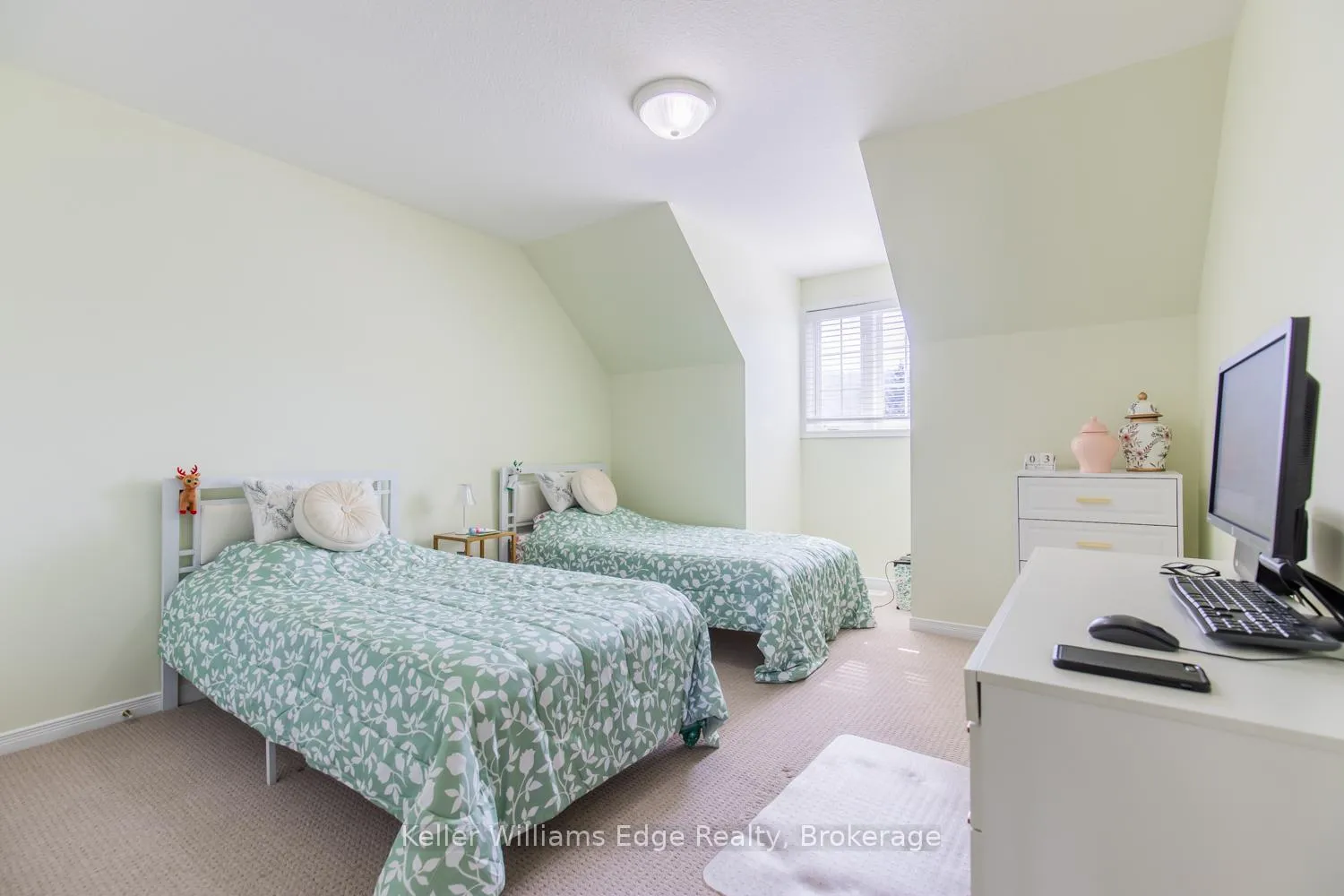 Photo 23 of Unit 2, 188 Livingston Avenue, Grimsby, Grimsby West — HOMEH