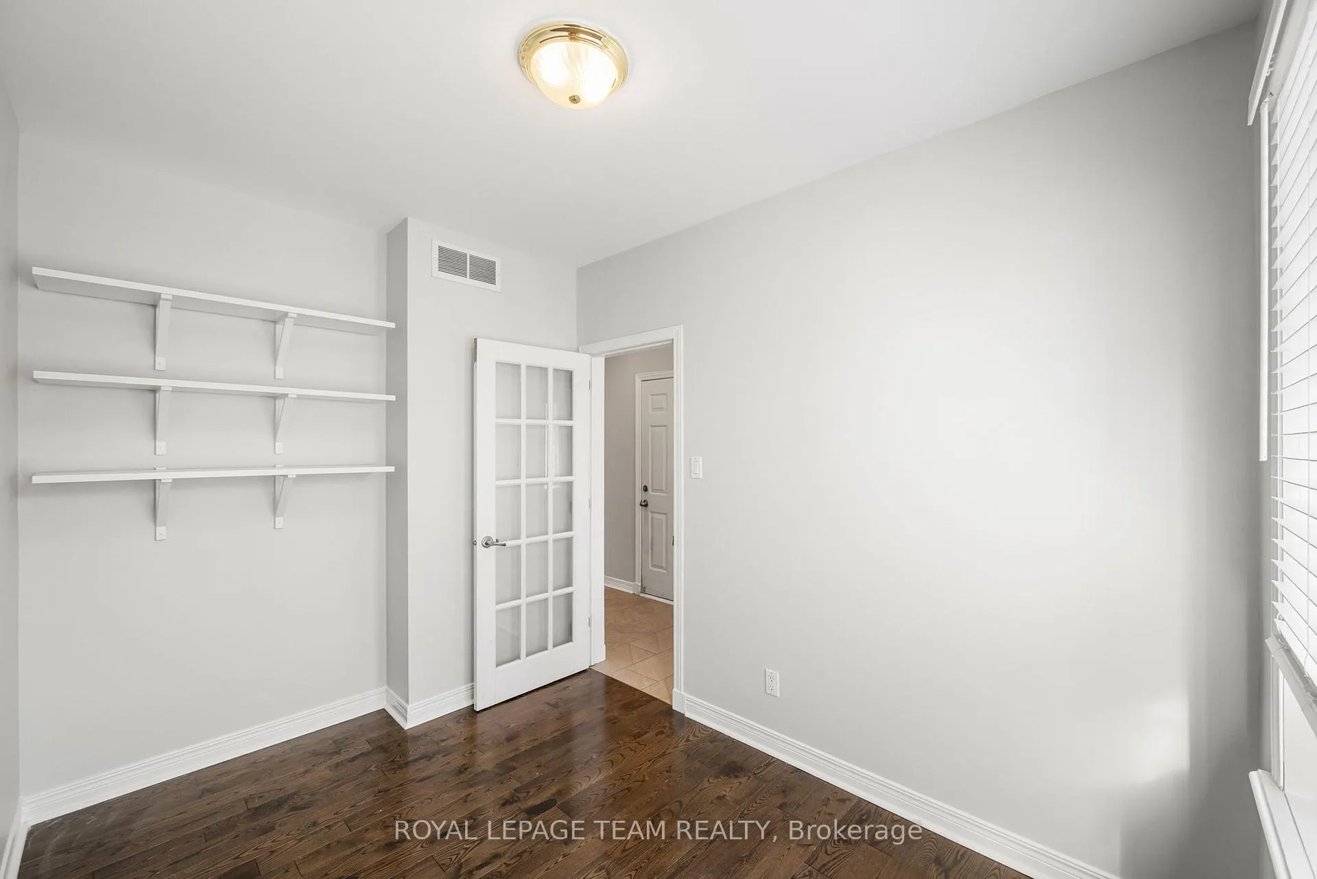 Photo 5 of 7 San Mateo Drive, Ottawa, Barrhaven - Longfields — HOMEH