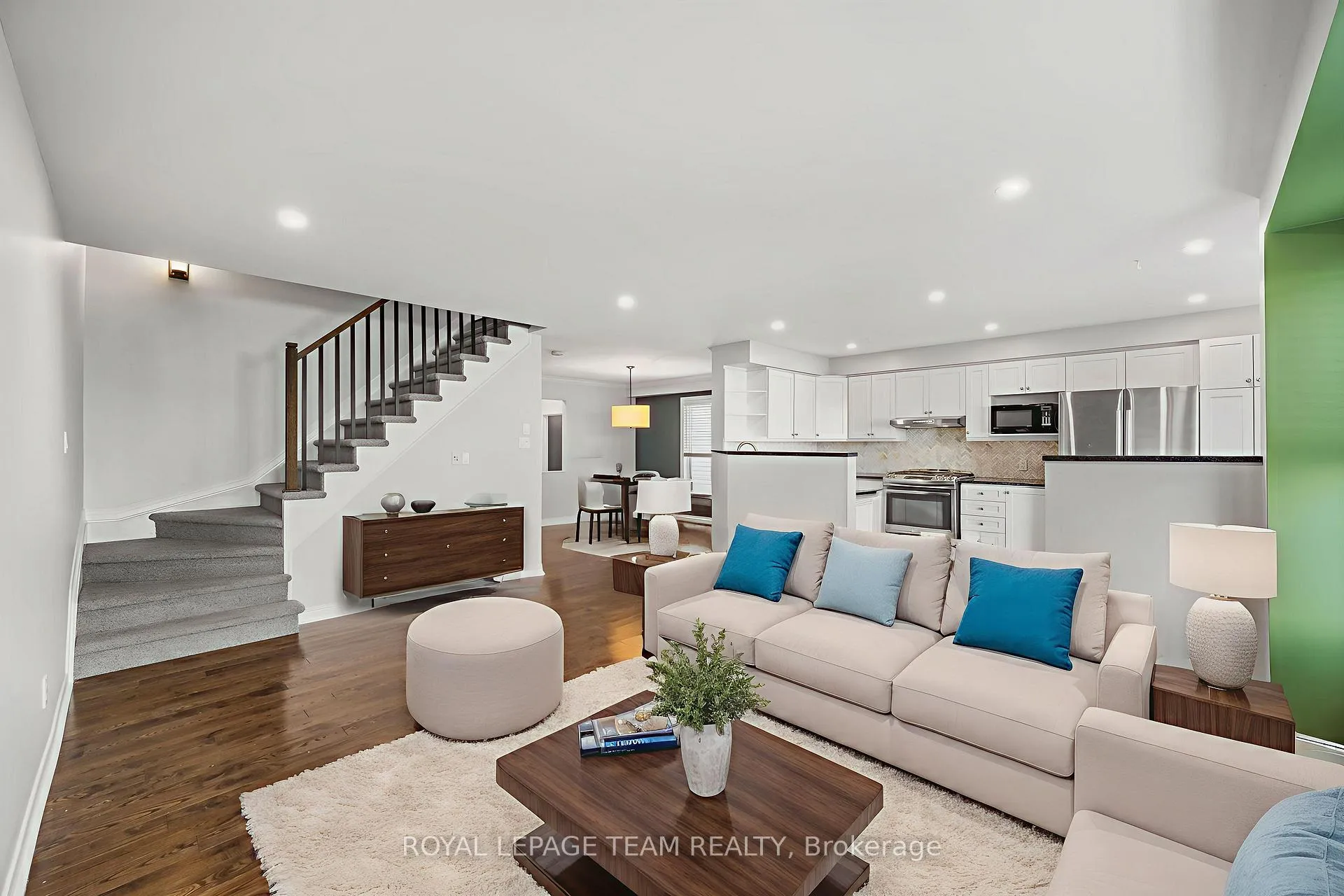 Photo 12 of 7 San Mateo Drive, Ottawa, Barrhaven - Longfields — HOMEH