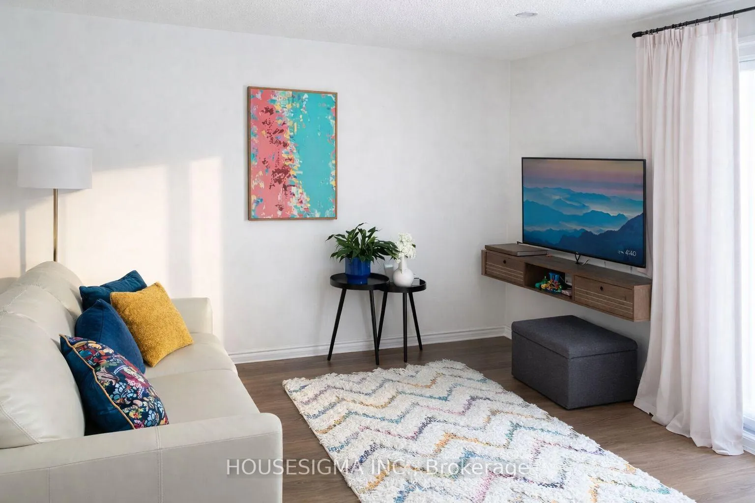 Photo 3 of Unit 58, 33 Medley Lane, Ajax, South West — HOMEH