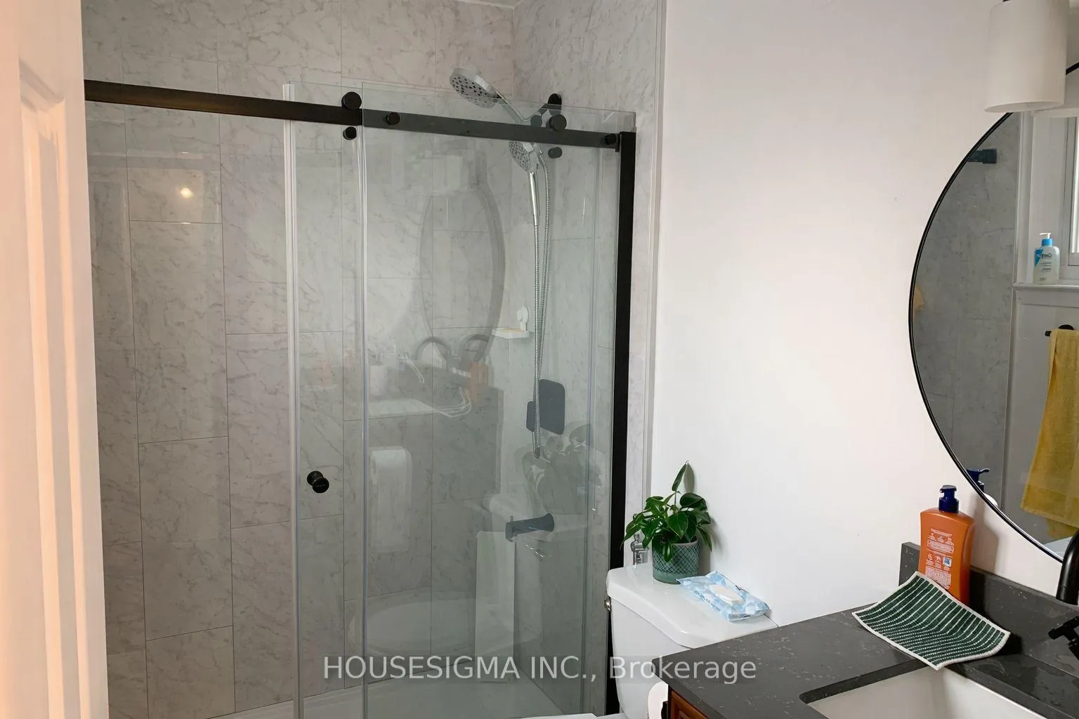 Photo 11 of Unit 58, 33 Medley Lane, Ajax, South West — HOMEH