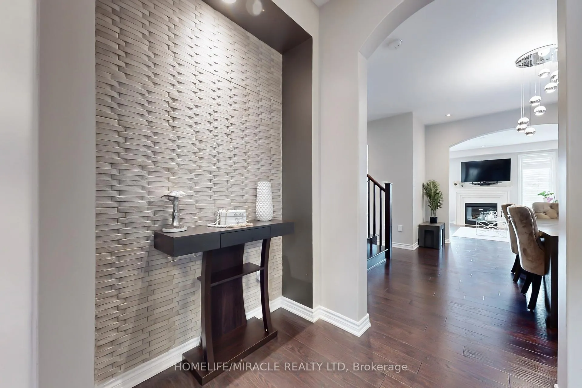 Photo 5 of 1042 Tock Close, Milton, Willmott — HOMEH