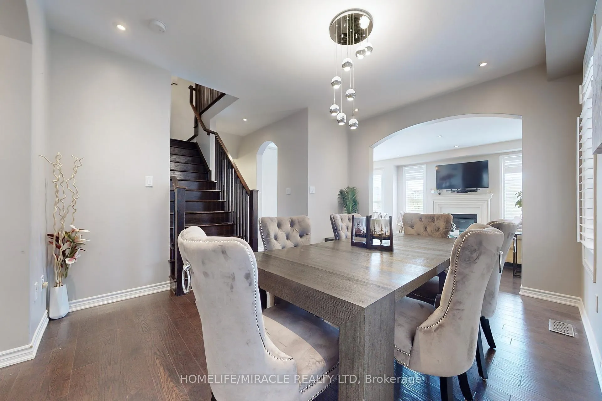Photo 8 of 1042 Tock Close, Milton, Willmott — HOMEH