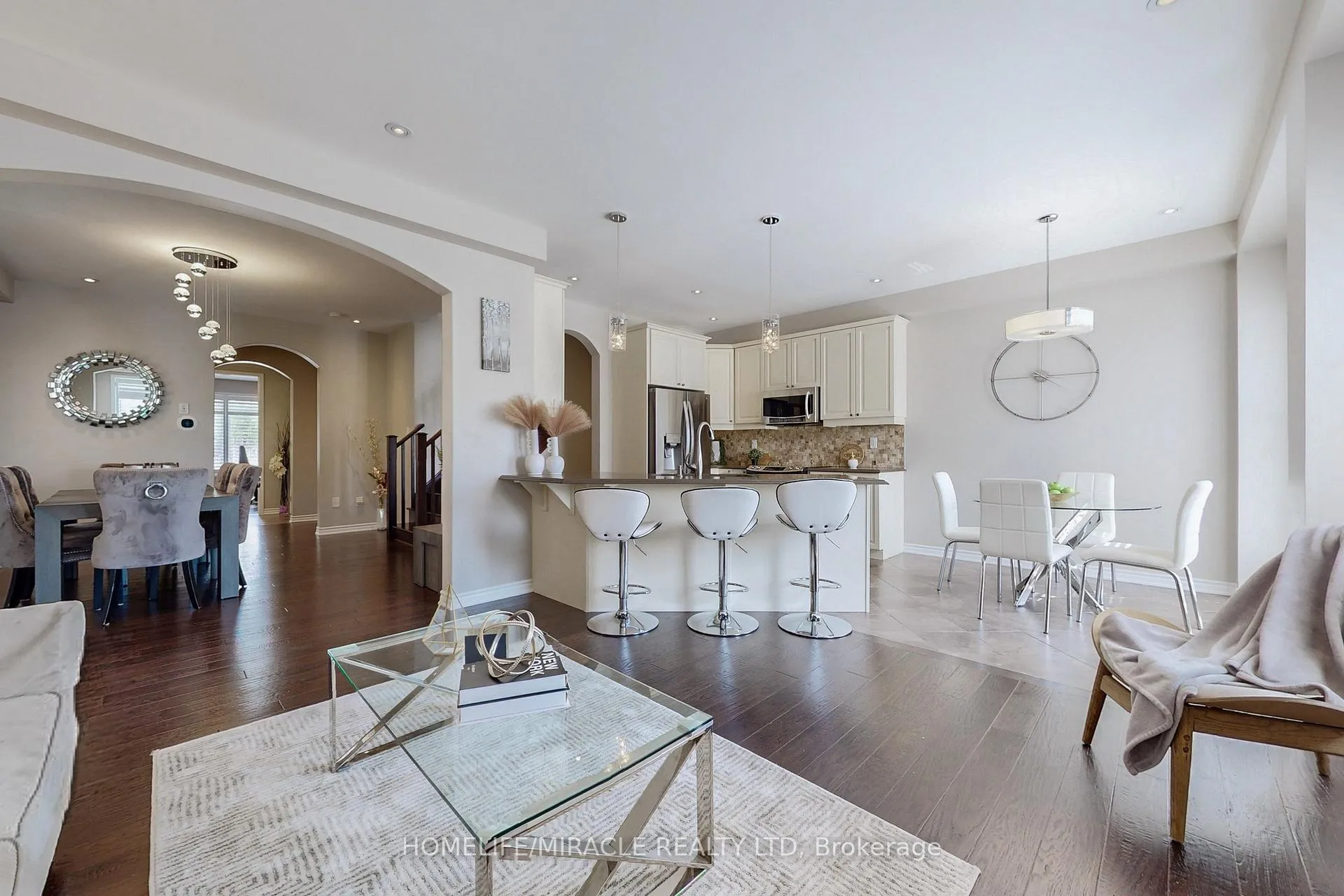 Photo 12 of 1042 Tock Close, Milton, Willmott — HOMEH