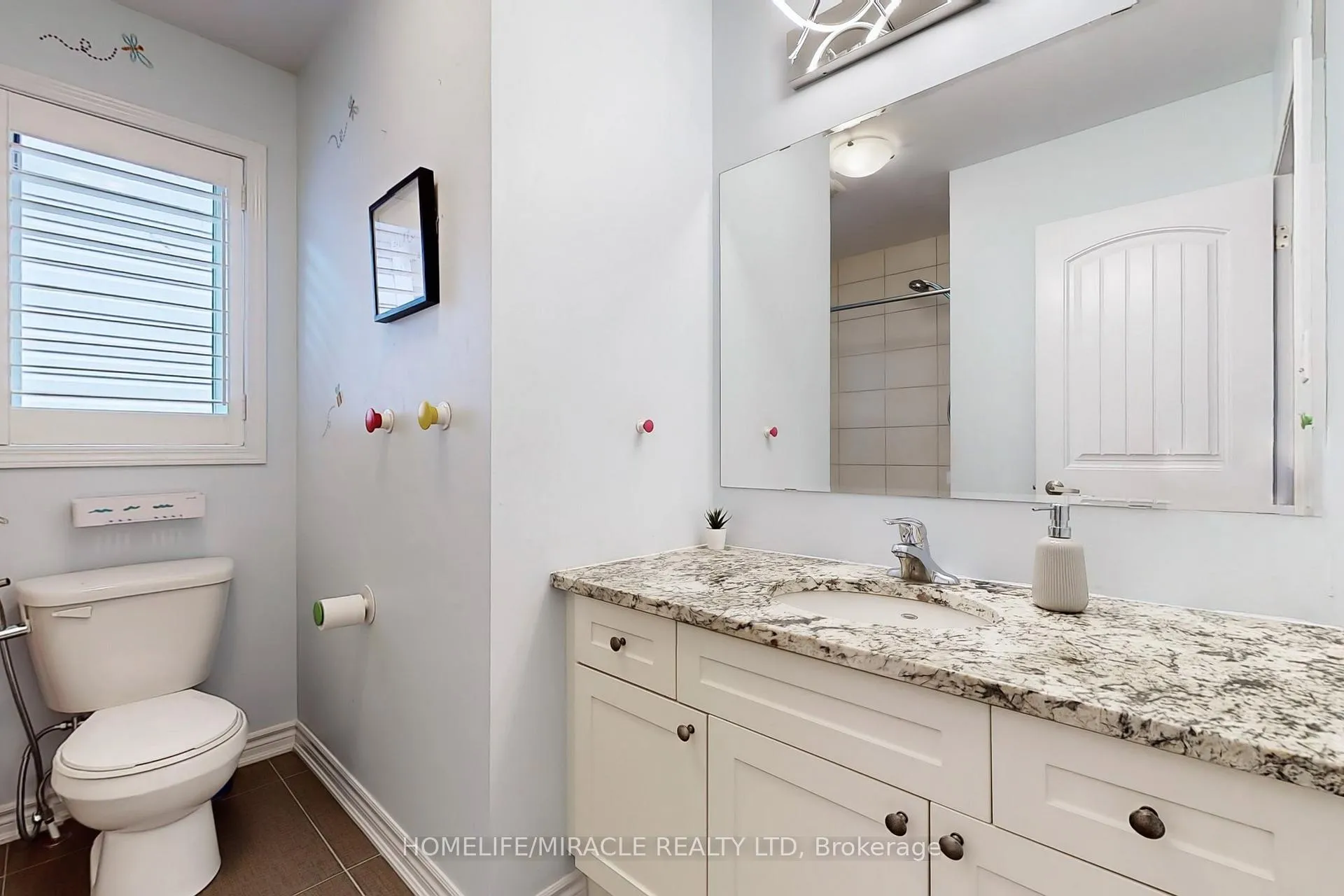 Photo 31 of 1042 Tock Close, Milton, Willmott — HOMEH