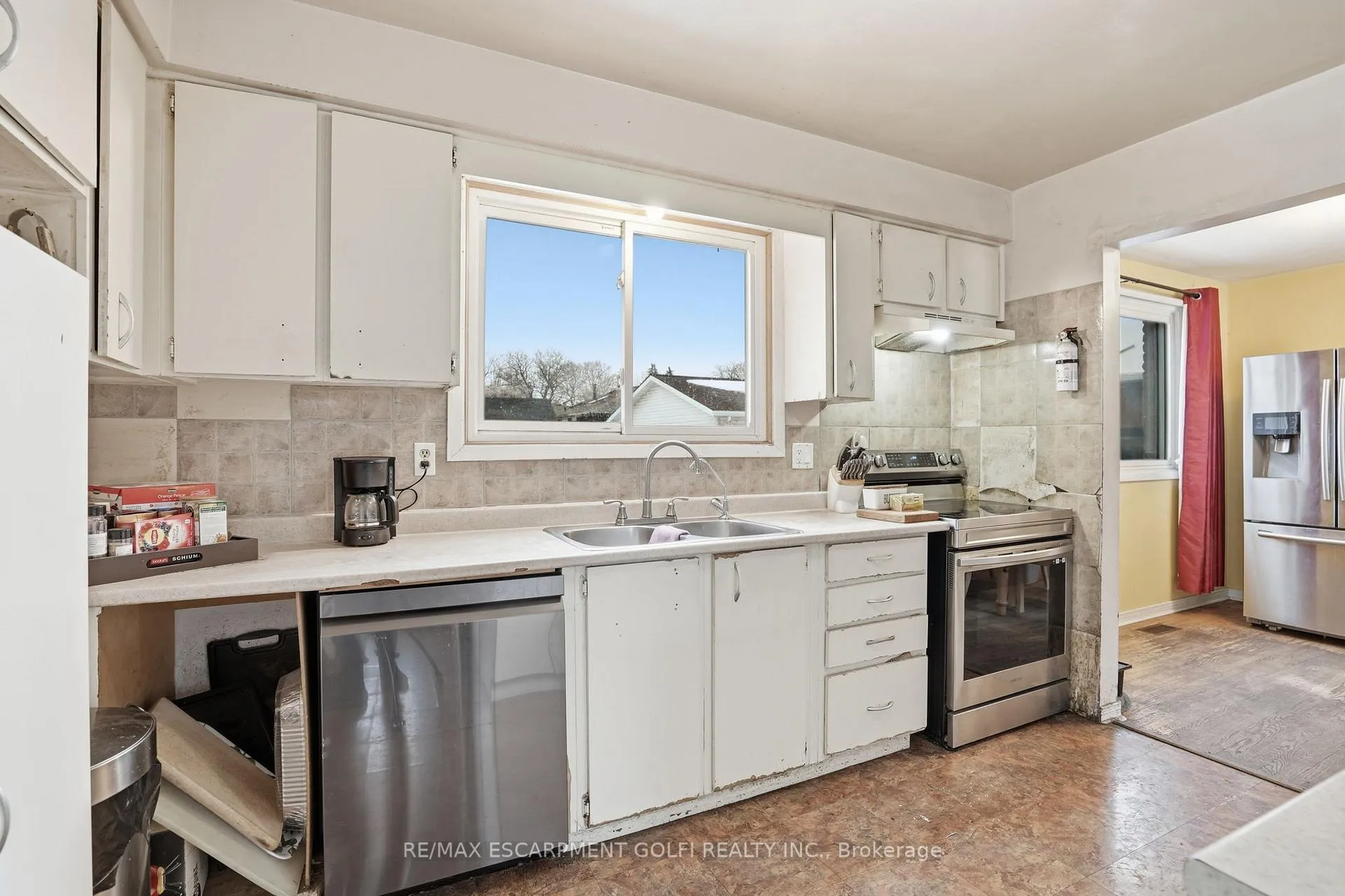 Photo 9 of 56 Purnell Drive, Hamilton, Gilbert — HOMEH