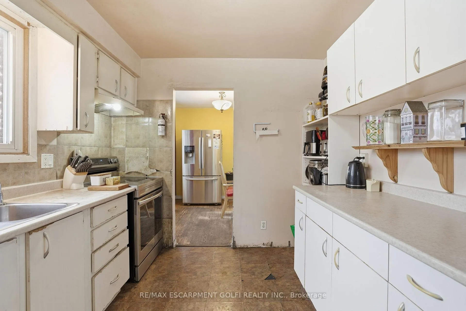 Photo 10 of 56 Purnell Drive, Hamilton, Gilbert — HOMEH