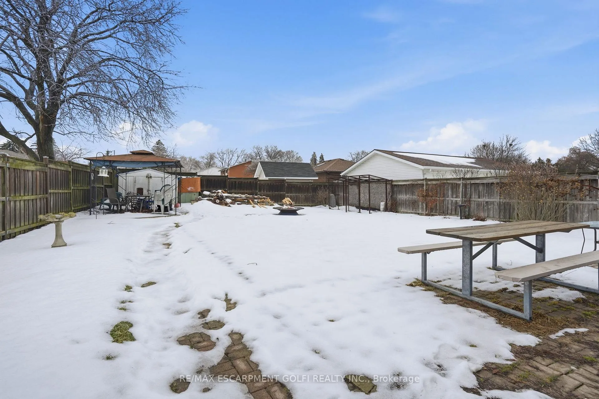 Photo 30 of 56 Purnell Drive, Hamilton, Gilbert — HOMEH