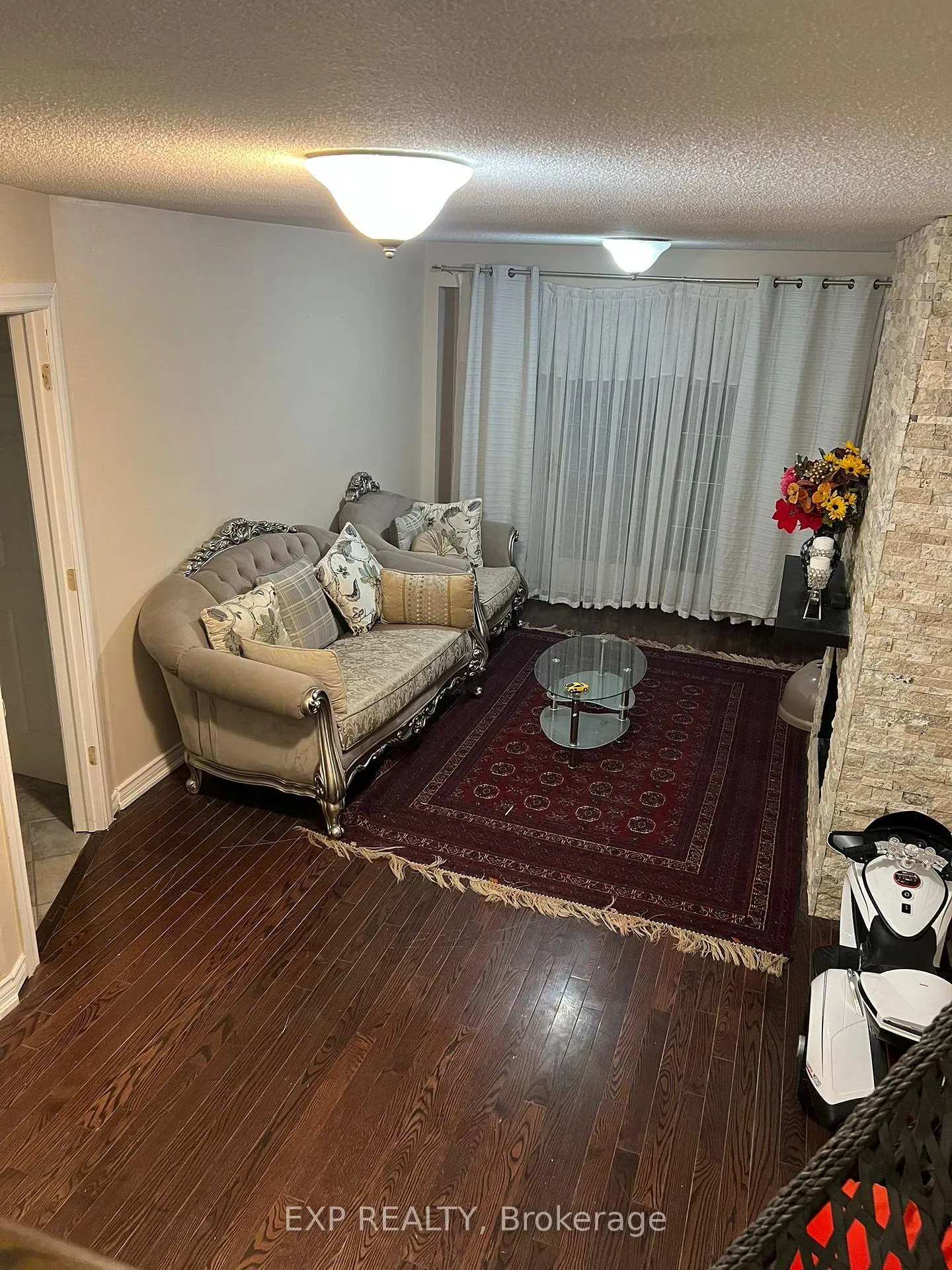 Photo 7 of 671 Adelaide Avenue E, Oshawa, Eastdale — HOMEH