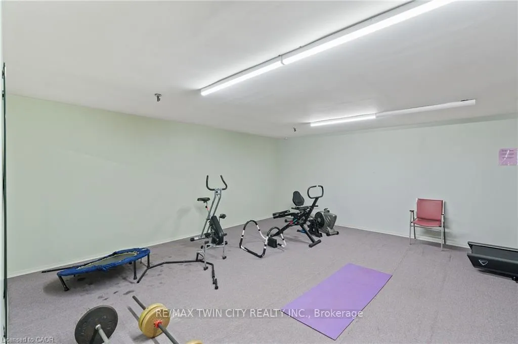 Photo 49 of 225 harvard Place E, Waterloo, Lincoln Heights — HOMEH