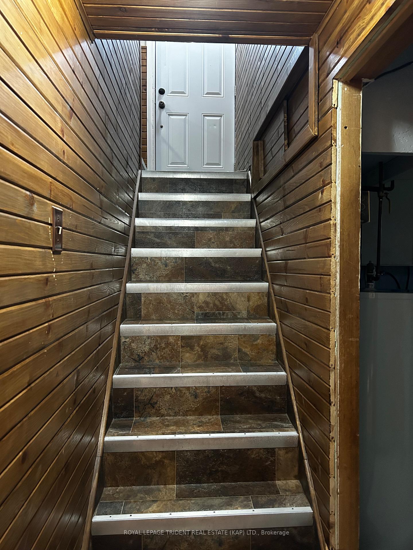 Photo 21 of 14 Elm Street W, Kapuskasing — HOMEH