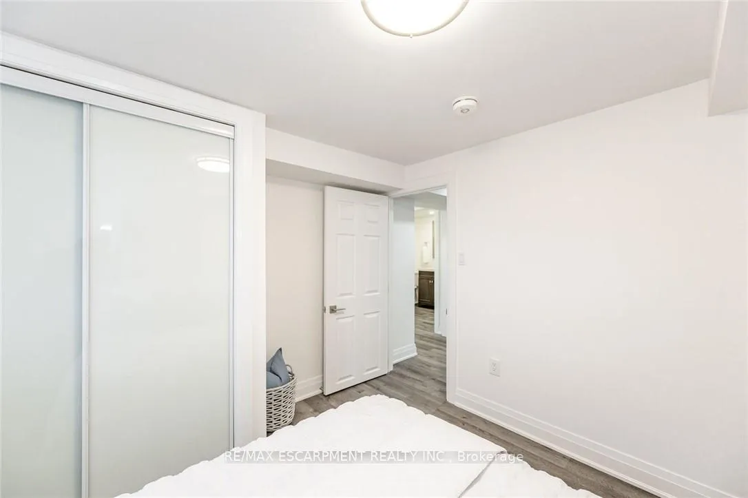 Photo 8 of Unit B, 476 Ferguson Avenue, Hamilton, North End — HOMEH