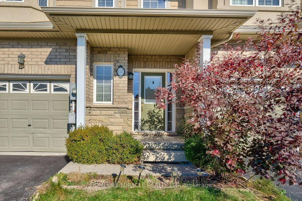 Photo 1 of 137 Palacebeach Trail, Hamilton, Lakeshore — HOMEH