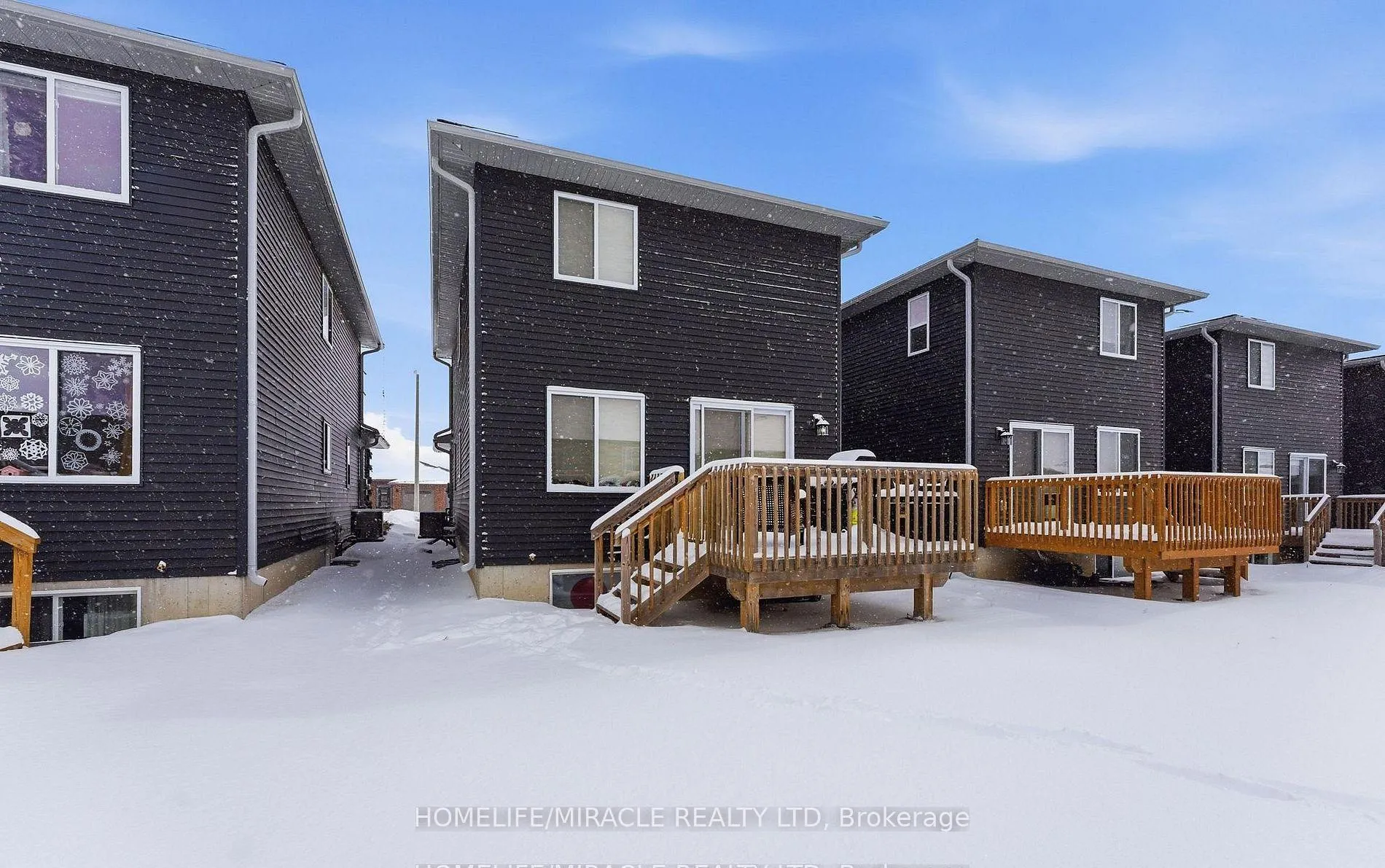 Photo 2 of 38 Dewal Place, Belleville, Belleville Ward — HOMEH