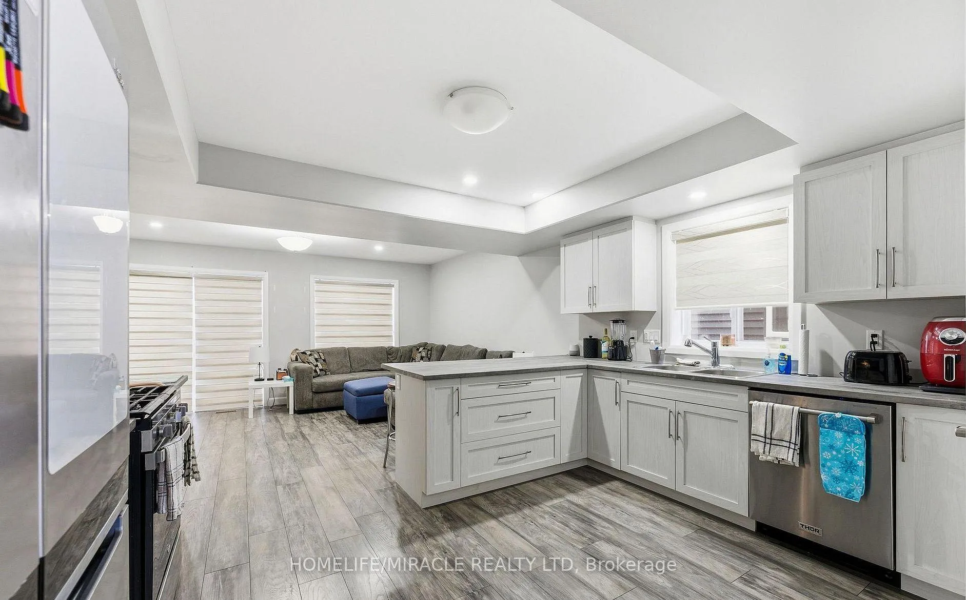 Photo 8 of 38 Dewal Place, Belleville, Belleville Ward — HOMEH