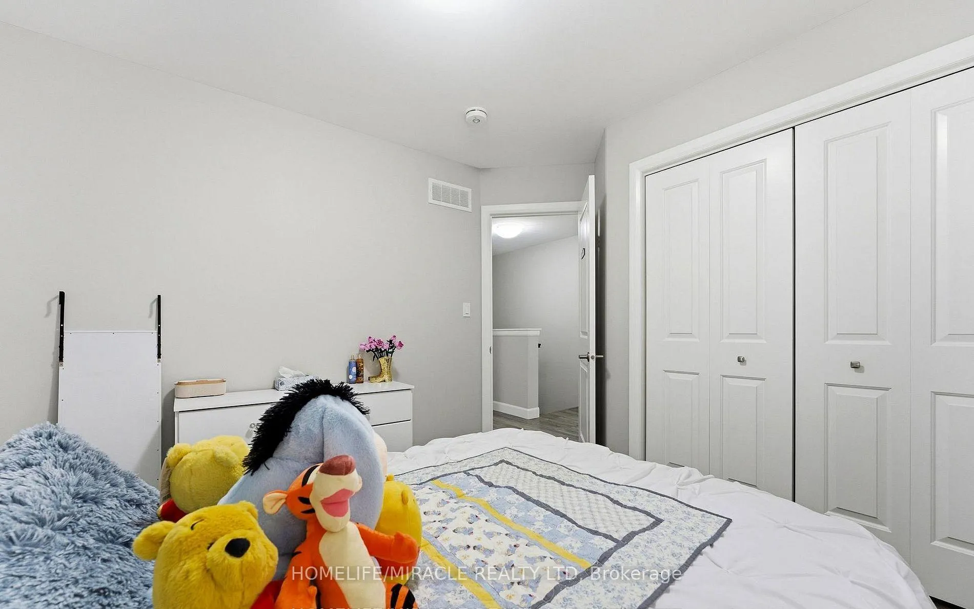 Photo 16 of 38 Dewal Place, Belleville, Belleville Ward — HOMEH