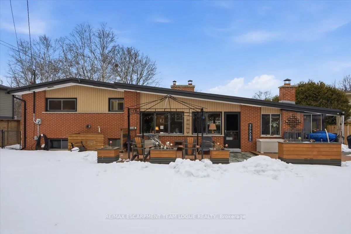Photo 27 of 354 Arden Crescent, Burlington, Shoreacres — HOMEH