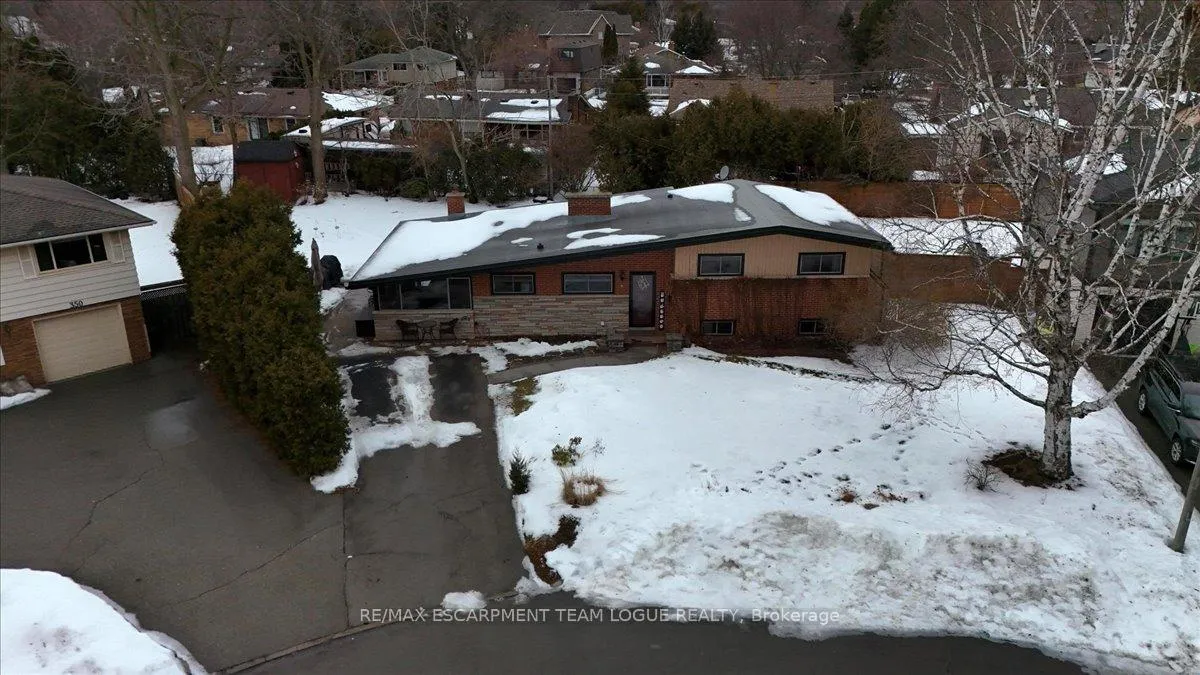 Photo 36 of 354 Arden Crescent, Burlington, Shoreacres — HOMEH