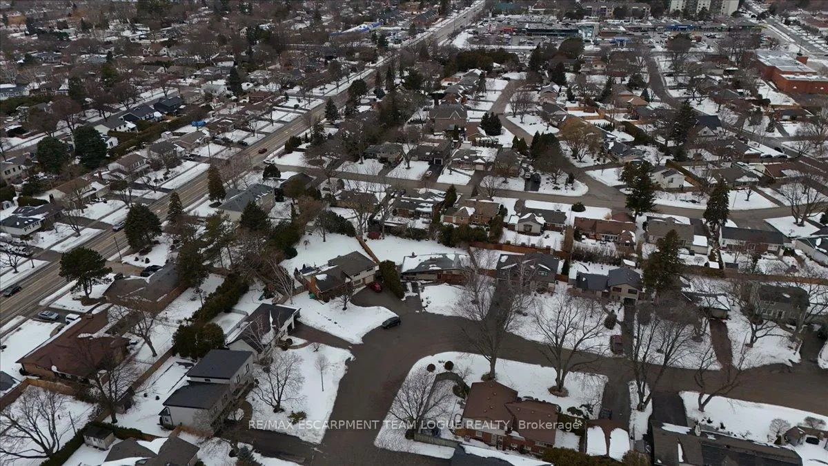 Photo 38 of 354 Arden Crescent, Burlington, Shoreacres — HOMEH