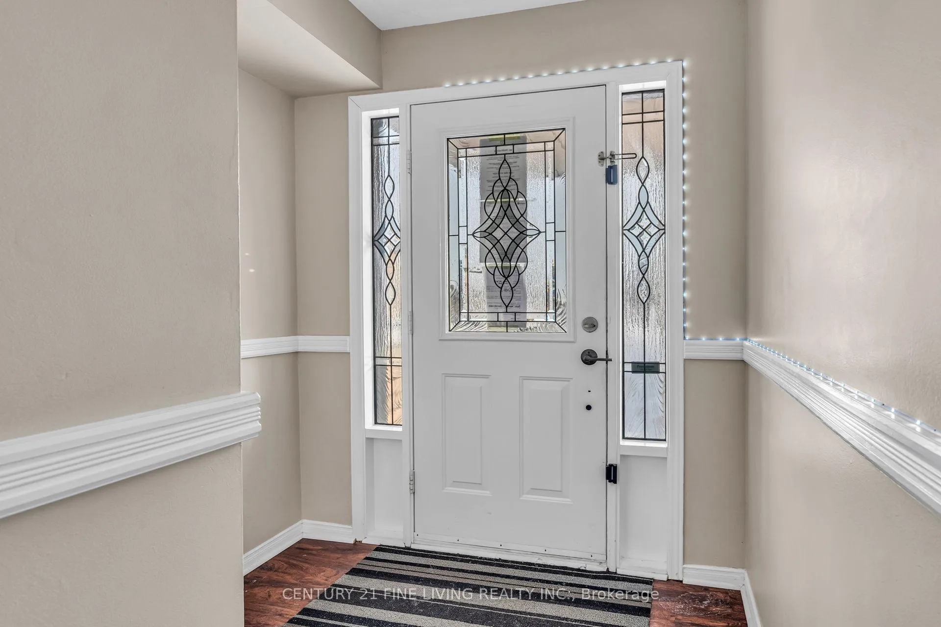 Photo 3 of 209 Provincial Place, Brampton, Northgate — HOMEH