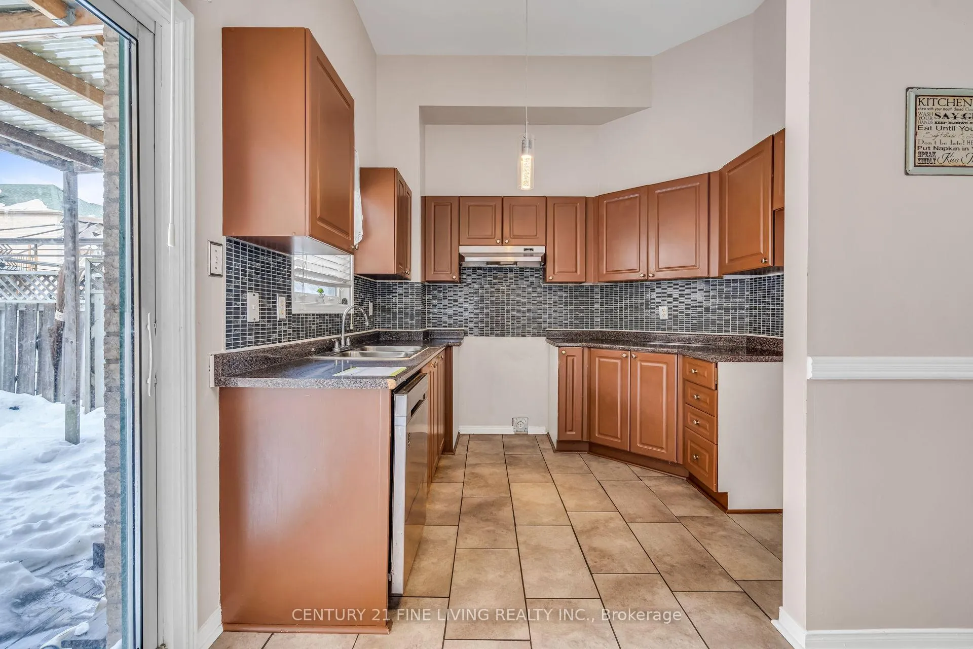 Photo 16 of 209 Provincial Place, Brampton, Northgate — HOMEH